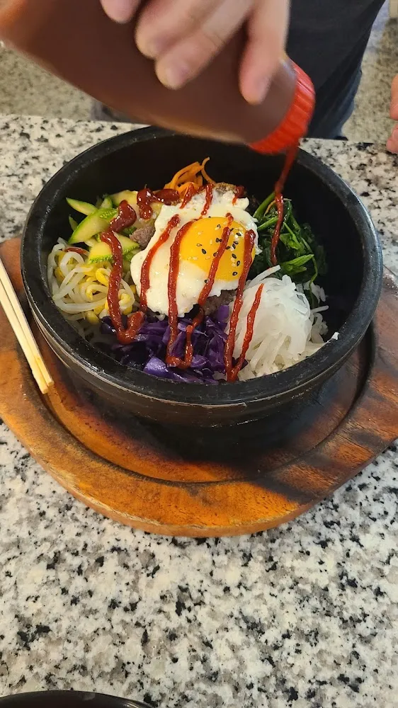 Galbi Dolsot Bibimbap